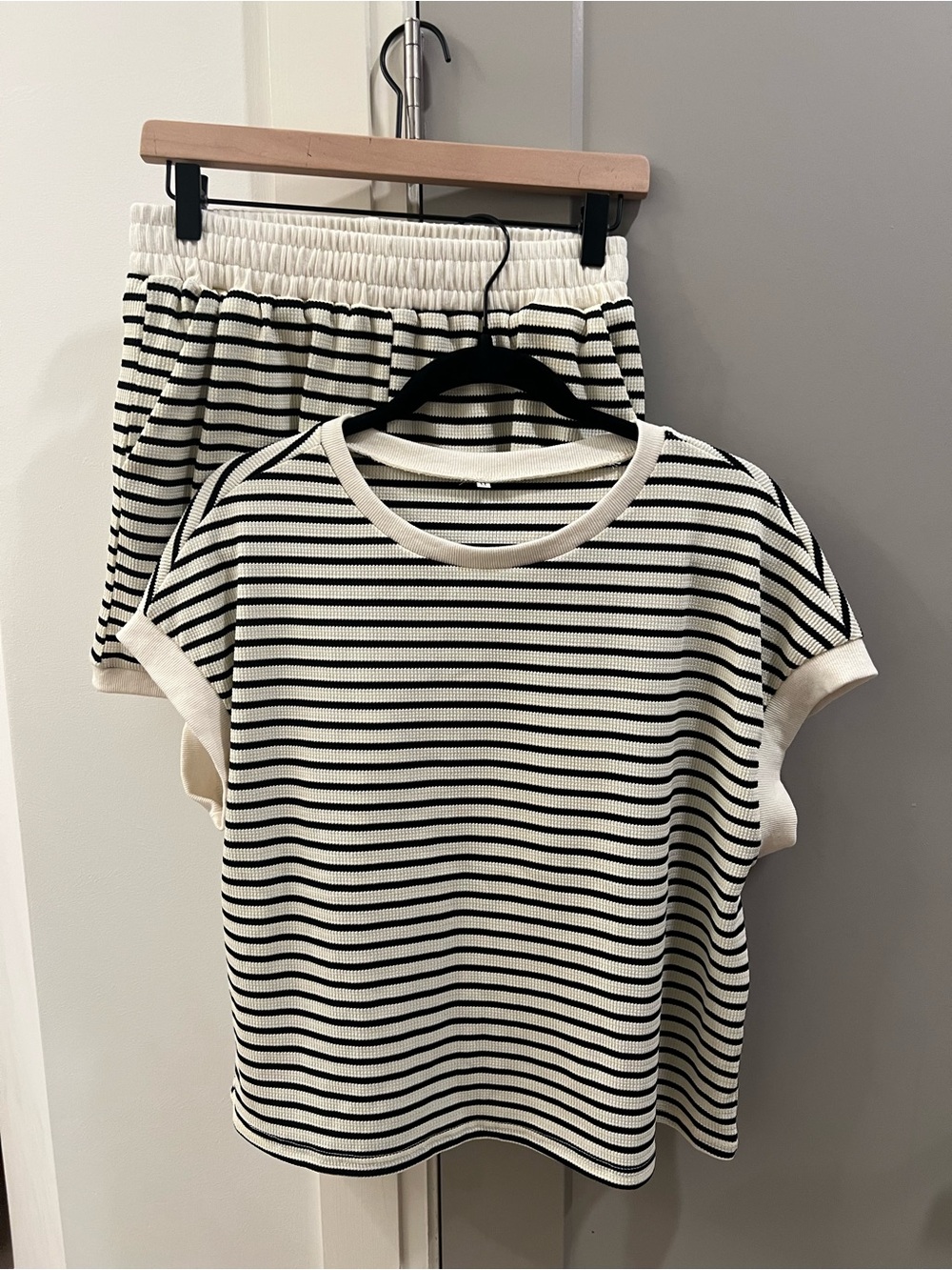 Striped Knit Tee and Short Set - Black & Cream
